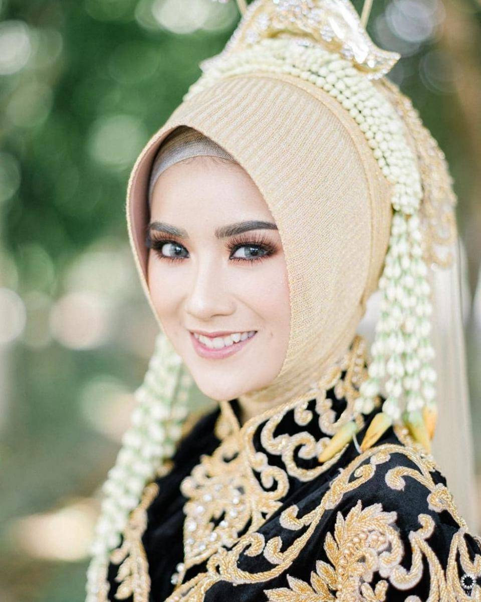 instagram.com/ina.marika