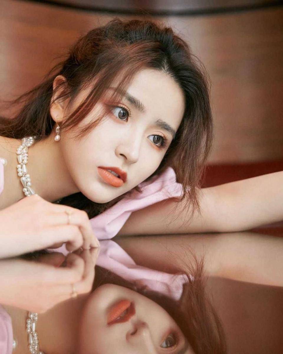 Instagram.com/ariajin_official