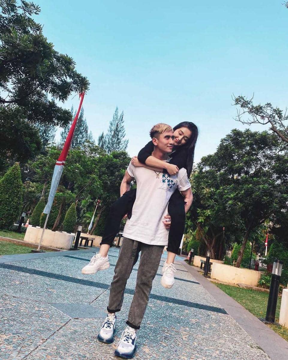 instagram.com/bramastavrl