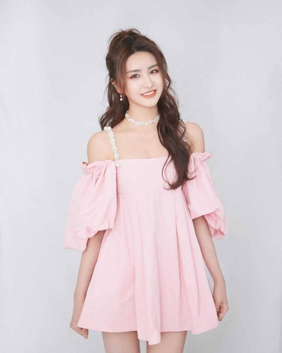 Instagram.com/ariajin_official