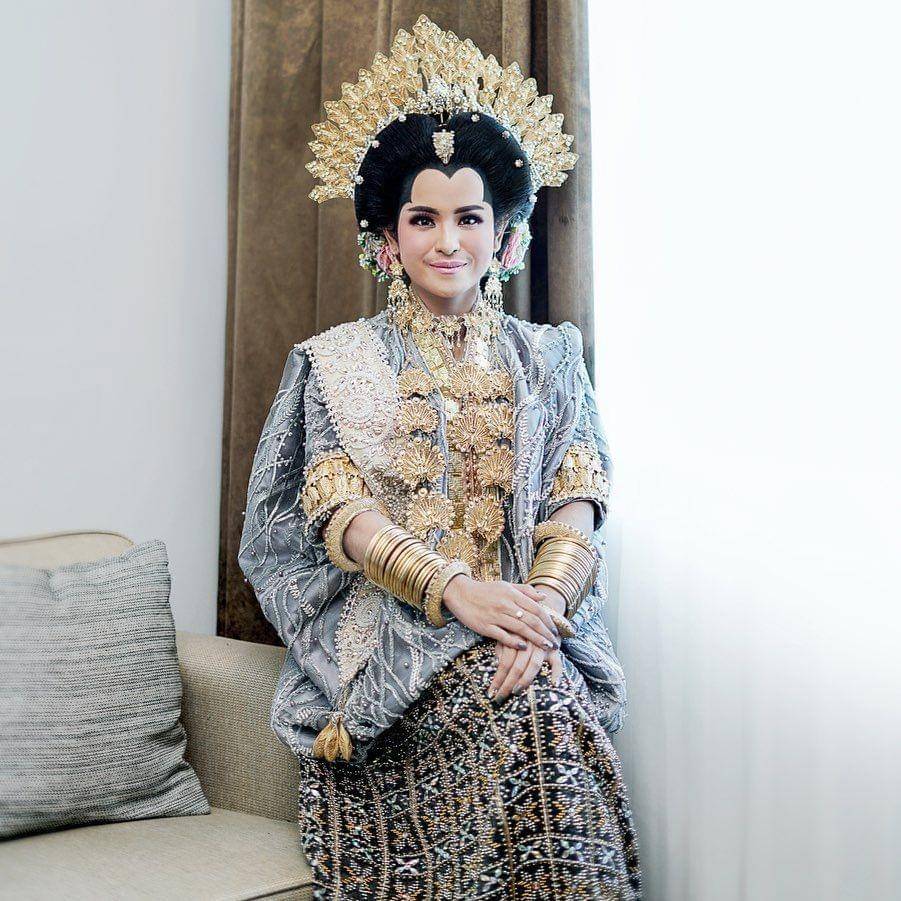 instagram.com/meirayni