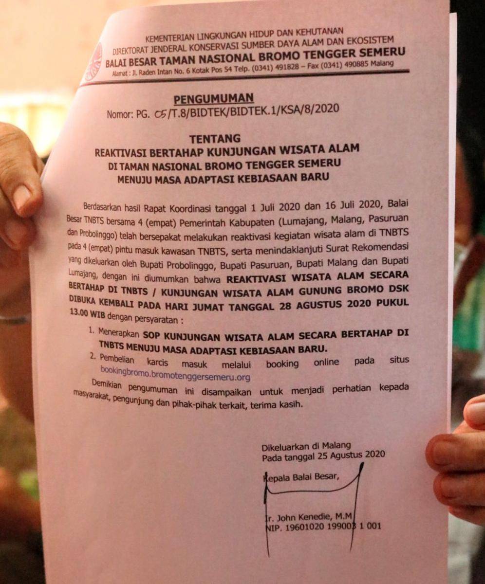 Surat keputusan pembukaan kawasan wisata Bromo. IDN Times/ Alfi Ramadana