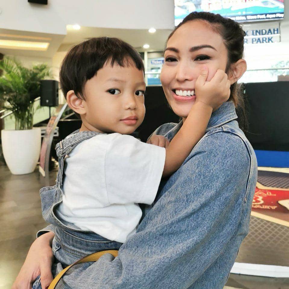 instagram.com/mrsayudewi