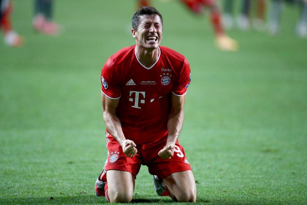 Robert Lewandowski usai Bayern Munich memastikan gelar juara Liga Champions. Twitter/@championsleague