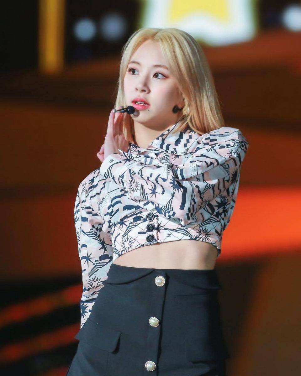 Instagram.com/twicechaeyoung