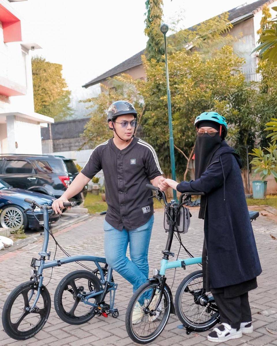 Instagram.com/wardahmaulina_