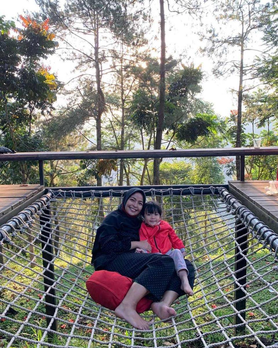Instagram.com/tantrisyalindri