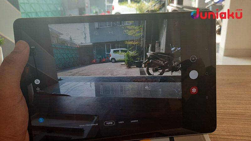 Kamera Samsung Galaxy Tab S7. duniaku.com/Adhitya Daniel