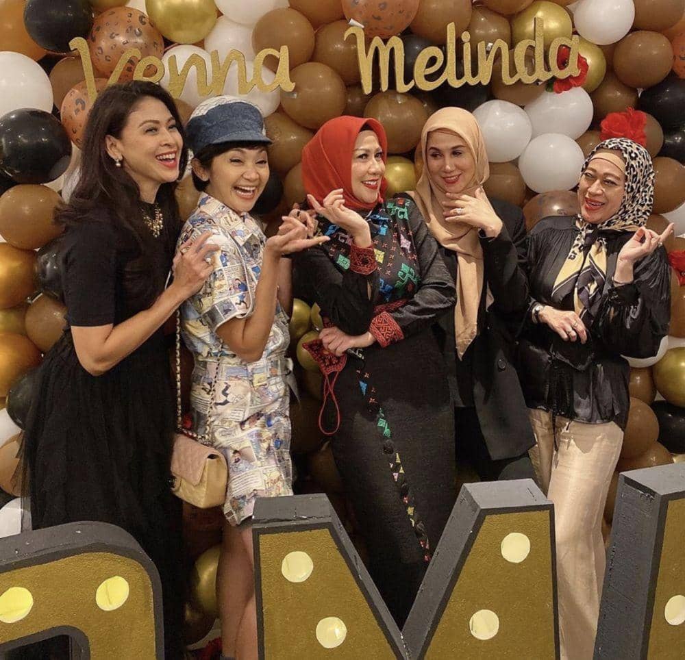 instagram.com/marinizumarnisreal