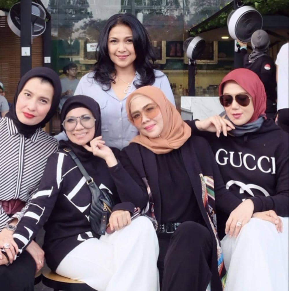 instagram.com/marinizumarnisreal