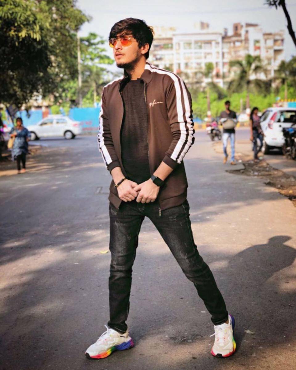 Instagram.com/bhavin_333