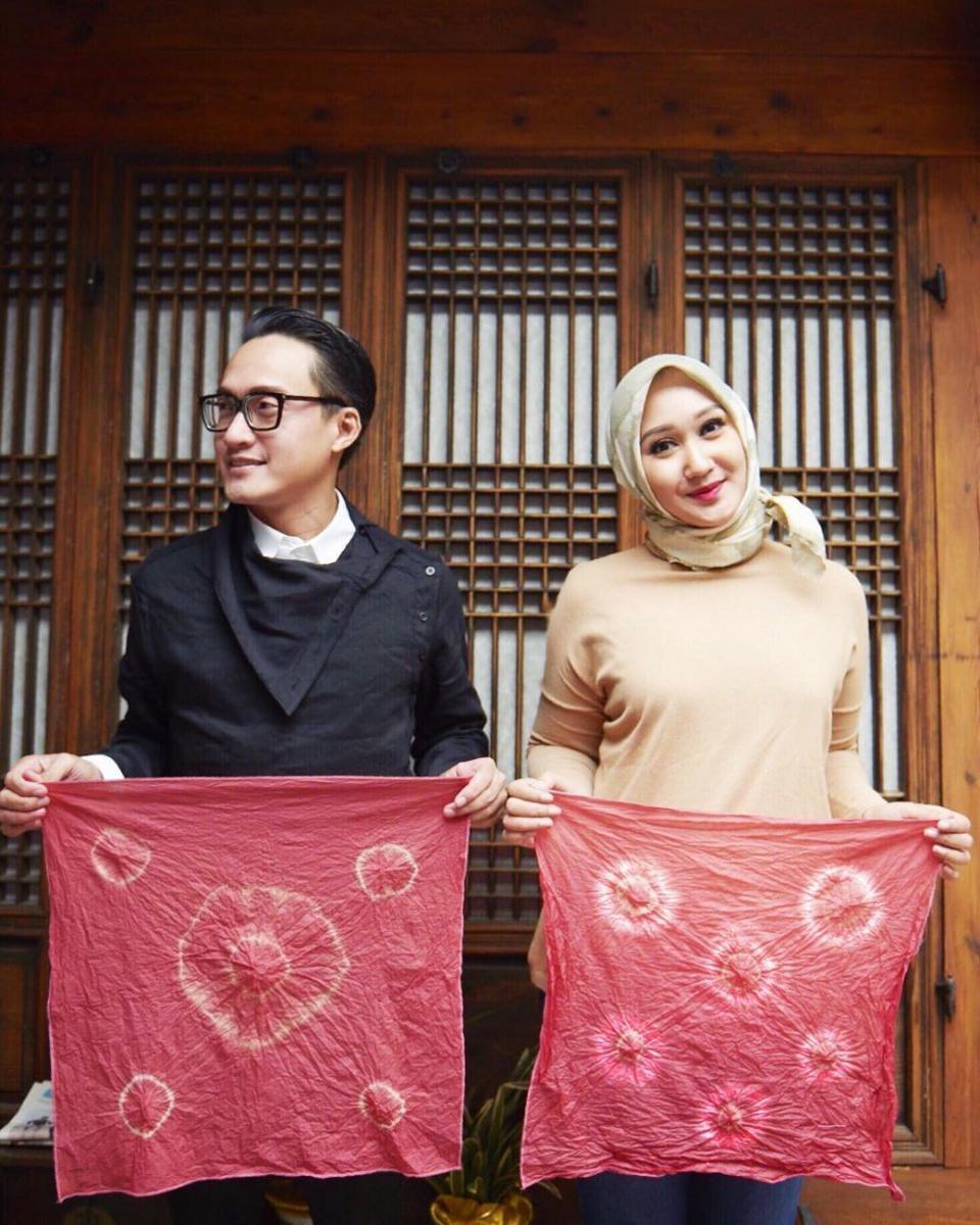 10 Potret Persahabatan Barli Asmara dan Dian Pelangi, Tinggal Kenangan