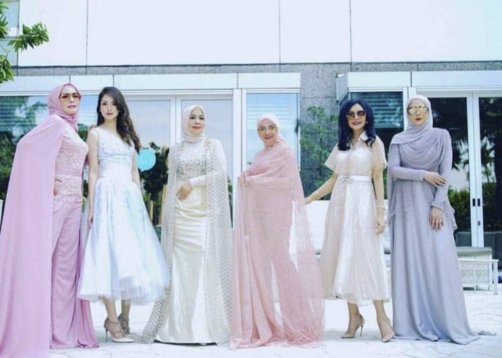 instagram.com/marinizumarnisreal