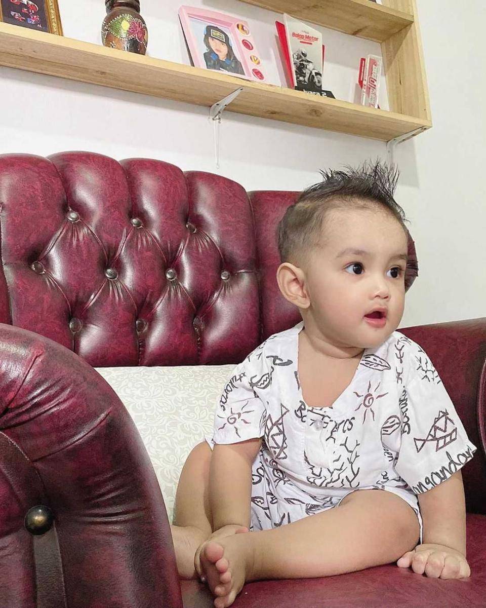 Instagram.com/rayanurfitrird