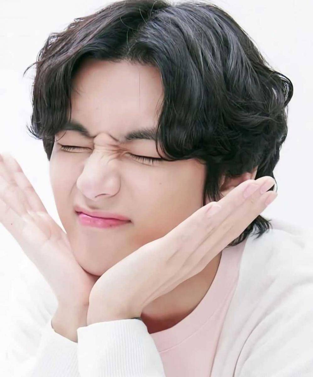 Instagram.com/taehyung.btsv30