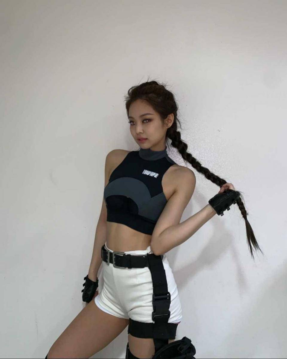 Instagram.com/jennierubyjane