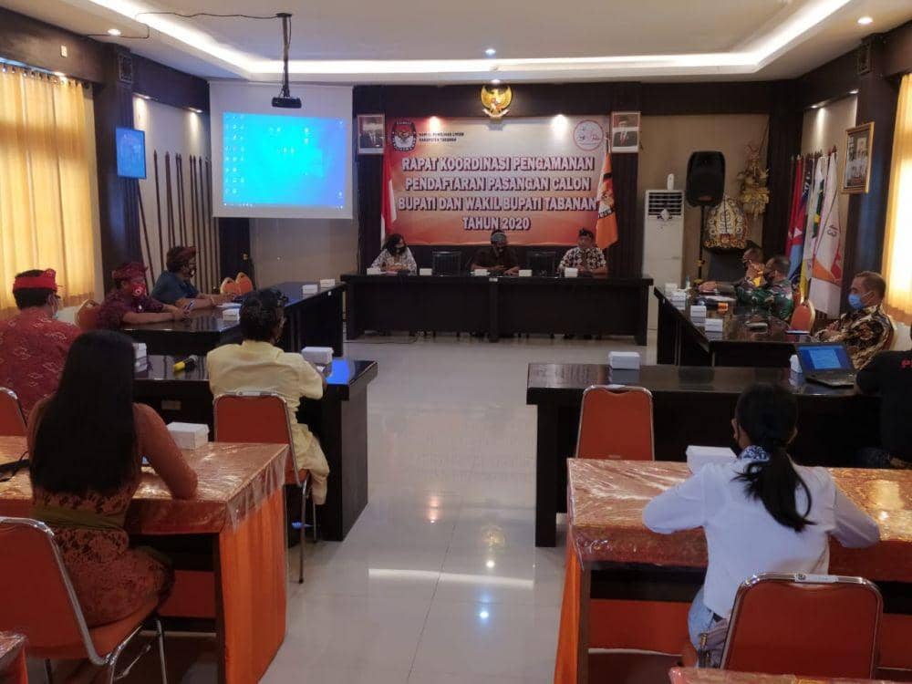 Rapat koordinasi pengamanan pendaftaran pasangan calon bupati dan wakil bupati Tabanan tahun 2020 (Dok.IDN Times/KPU Tabanan)