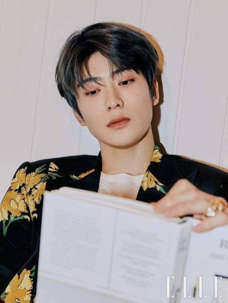 Elle via aminoapps.com