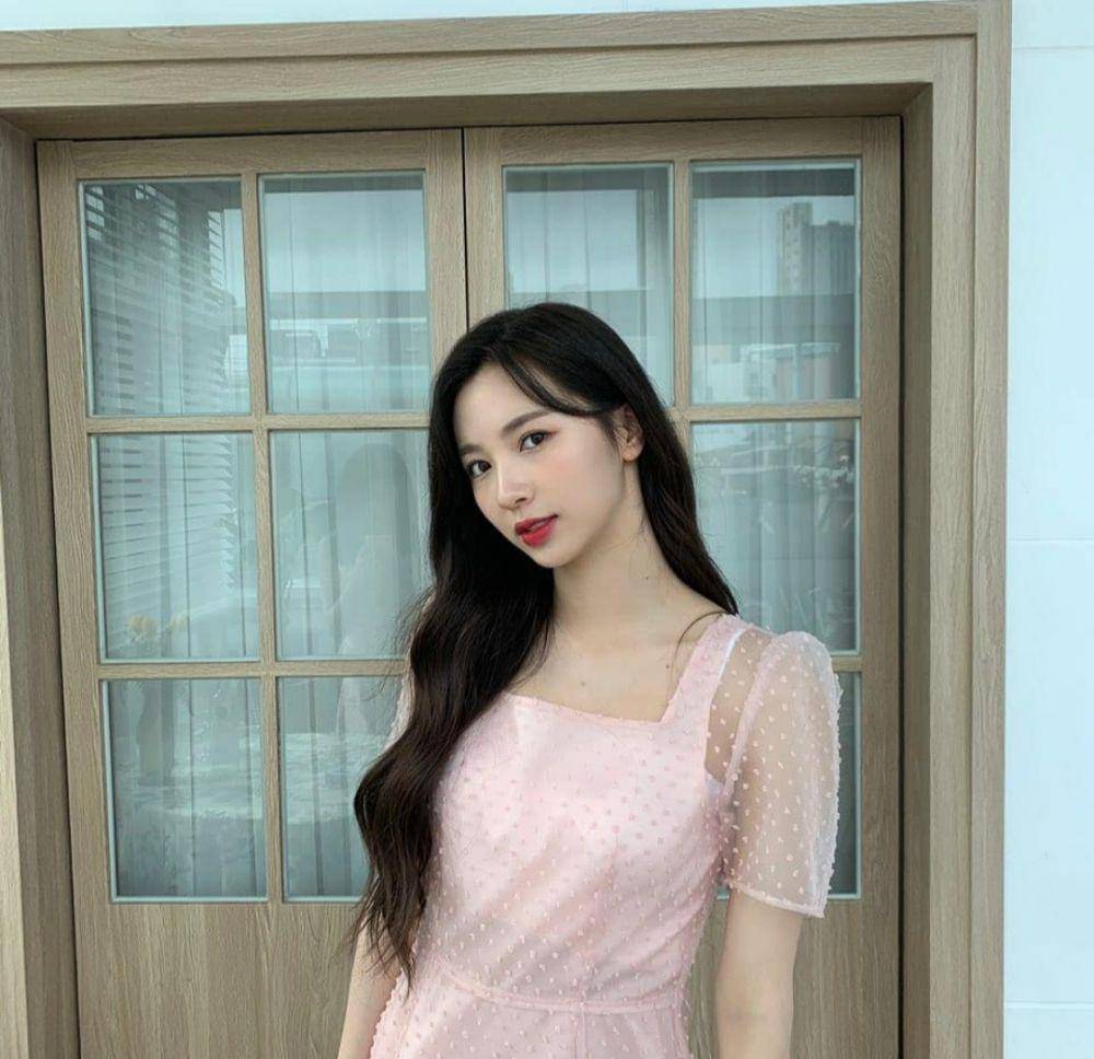 Instagram.com/cherrybullet