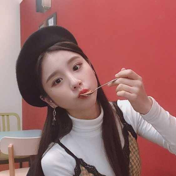 Instagram.com/loonatheworld