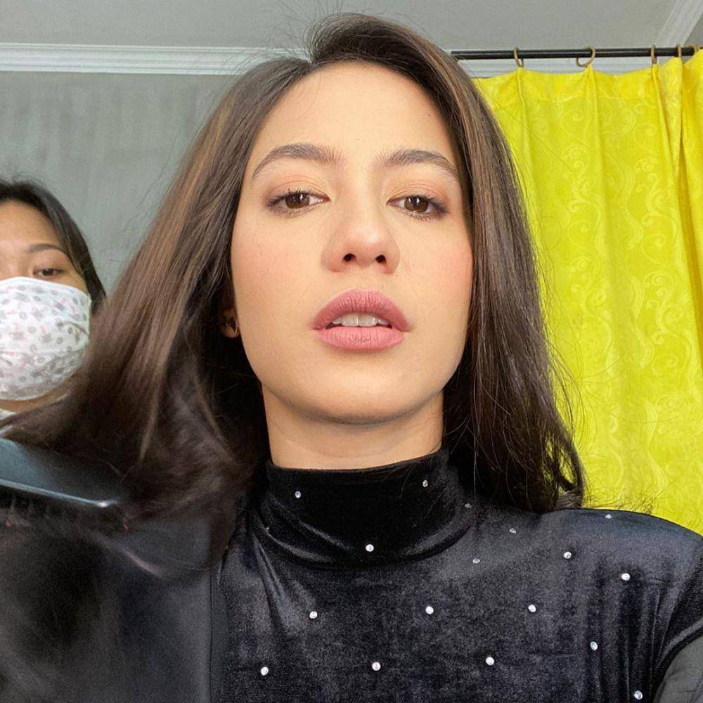 instagram.com/pevpearce