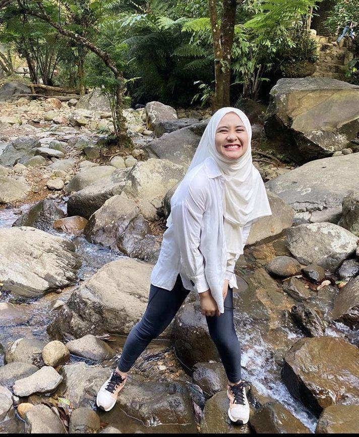 Instagram.com/ryana_dea/