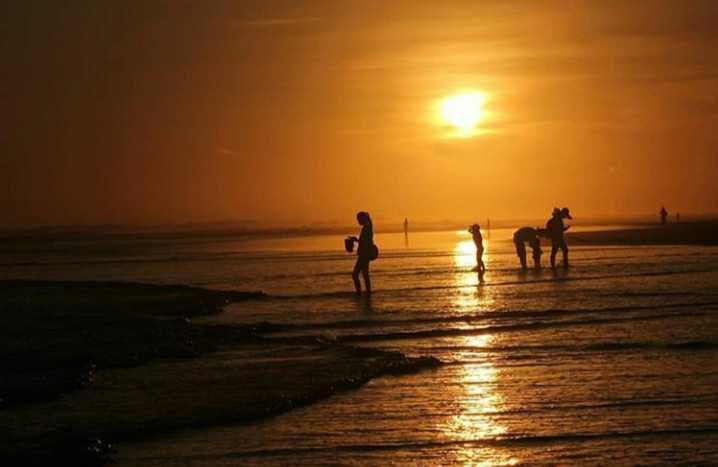 10 Rekomendasi Spot Sunset Terbaik di Yogyakarta, Bikin Betah!