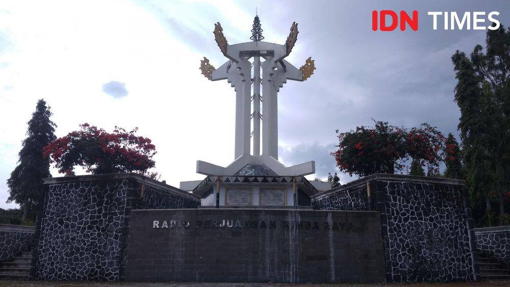 Monumen Radio Rimba Raya di Gampong Rimba Raya, Kecamatan Pintu Rime Gayo, Kabupaten Bener Meriah, Aceh (IDN Times/Saifullah)