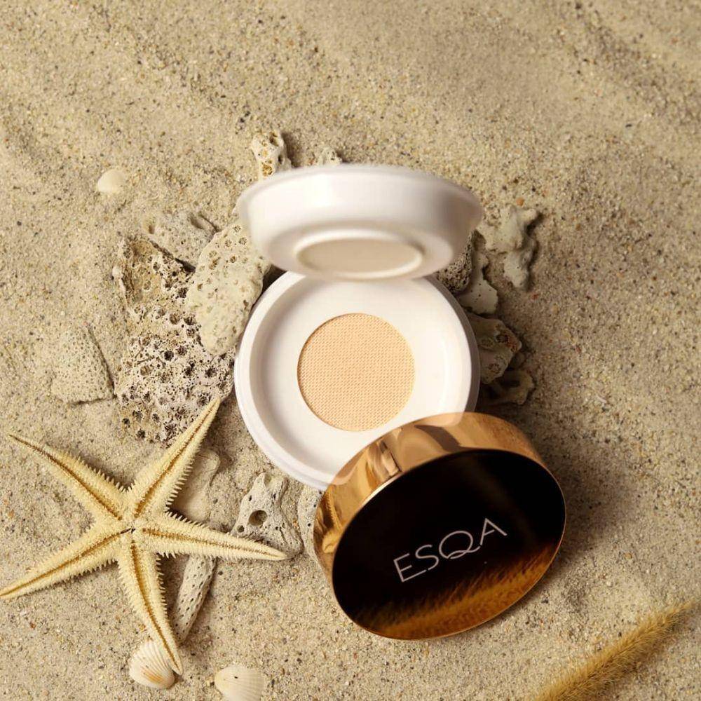 instagram.com/esqacosmetics