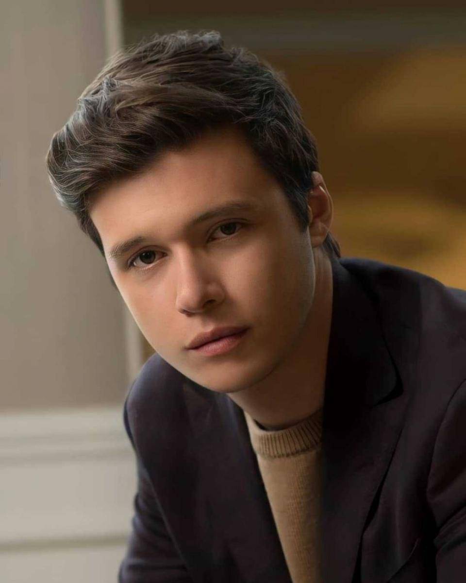 instagram.com/nick_robinson.loveu/