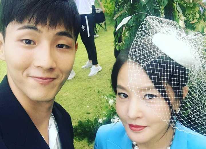 10 Potret Park Ji Young, Ibu Ji Soo di 'When I Was The Most Beautiful'