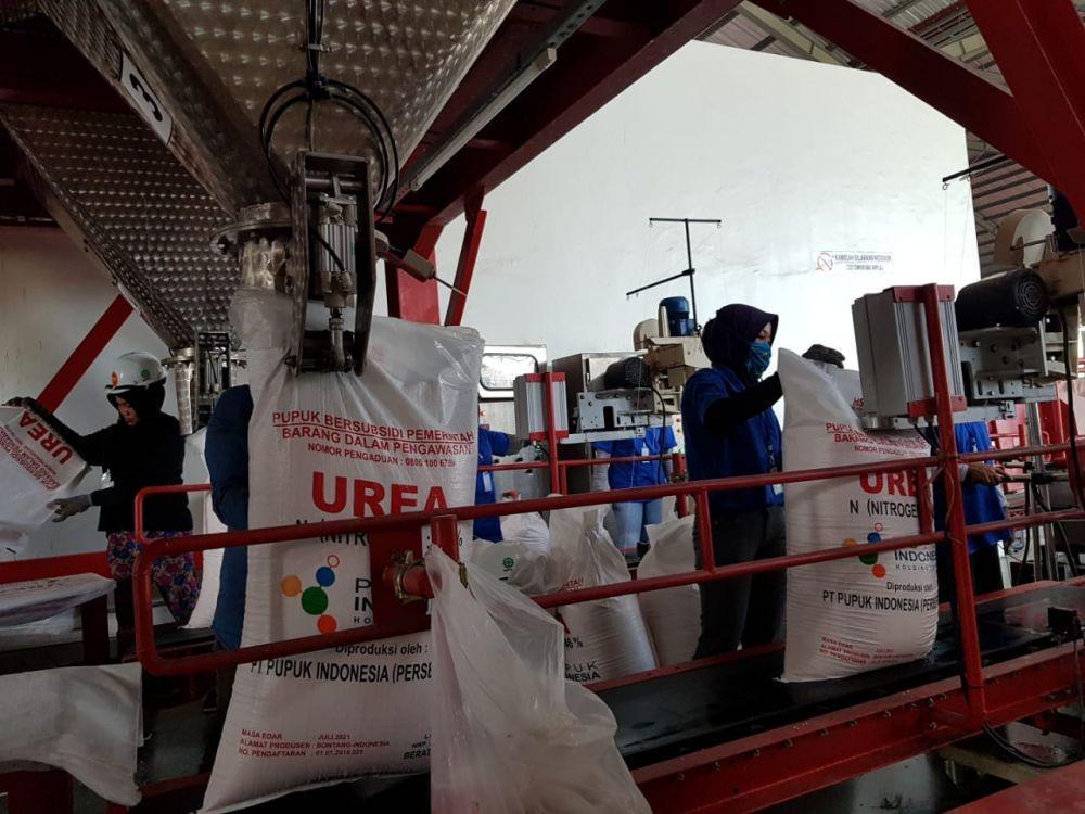 Mentan Sebut Pupuk Subsidi Terbatas, Bukan Langka