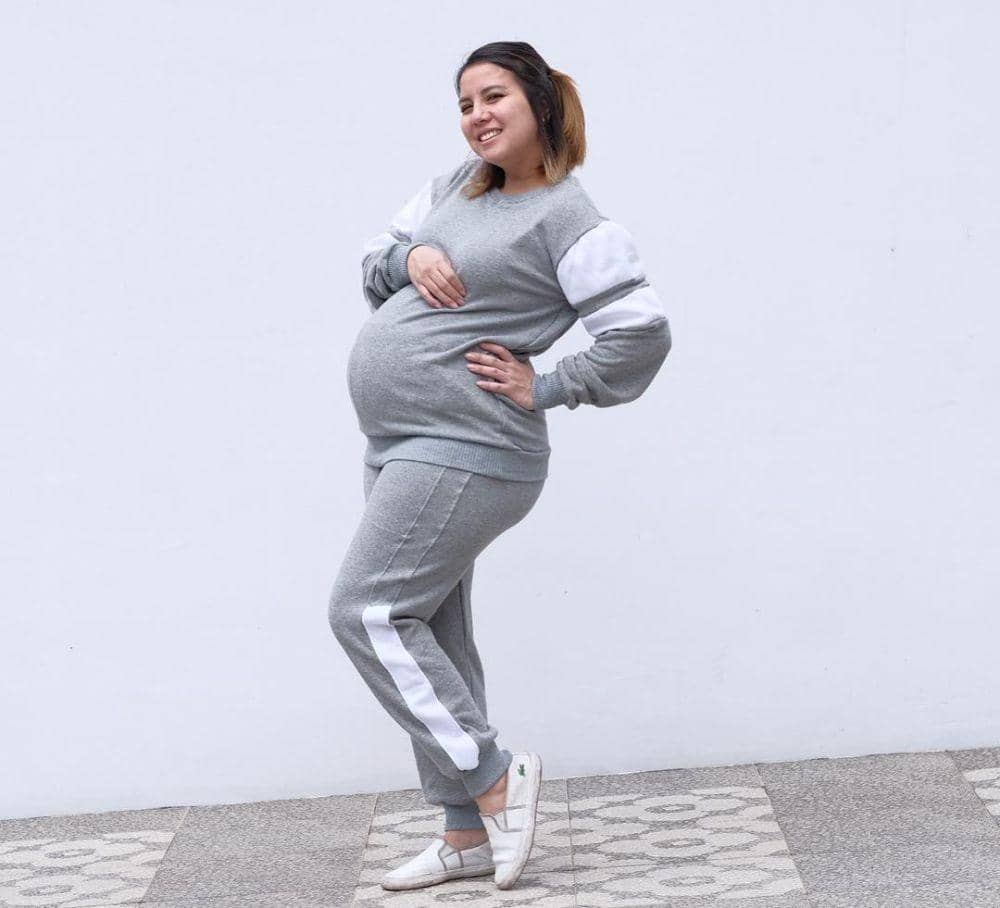 instagram.com/tya_ariestya