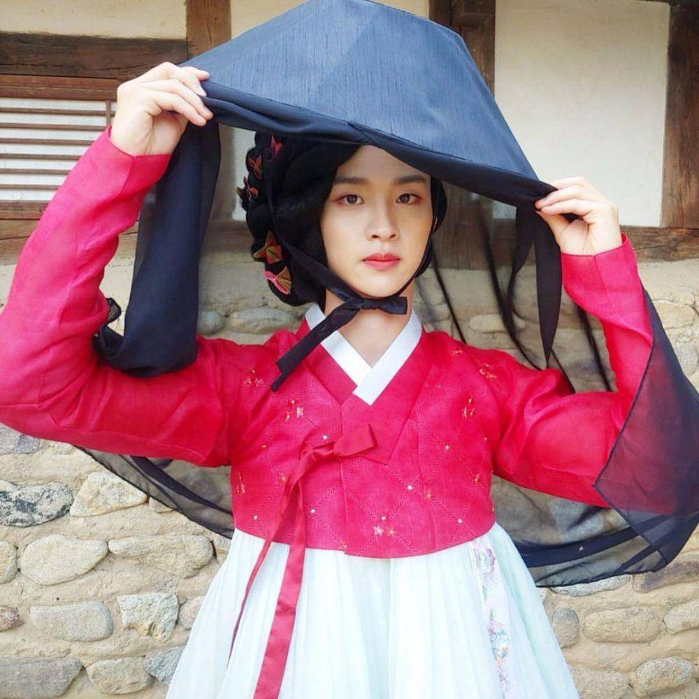 Instagram.com/jangdongyoon