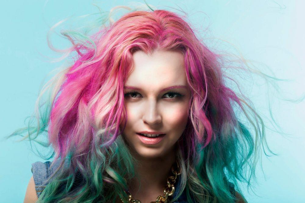 5 Rekomendasi Cat Rambut untuk Kalian yang Suka Bereksperimen