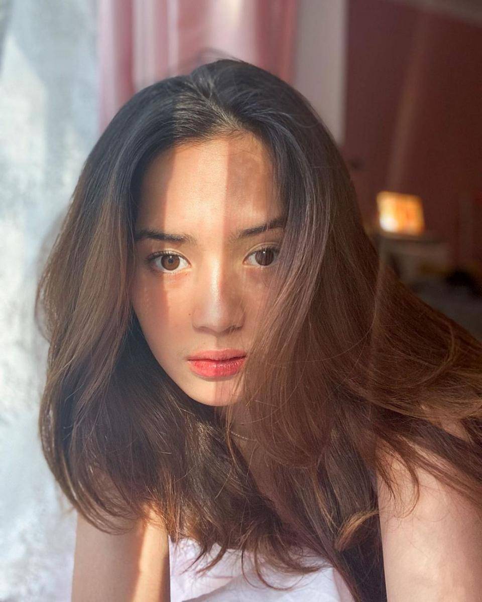 Beby Tsabina (instagram.com/bebytsabina)
