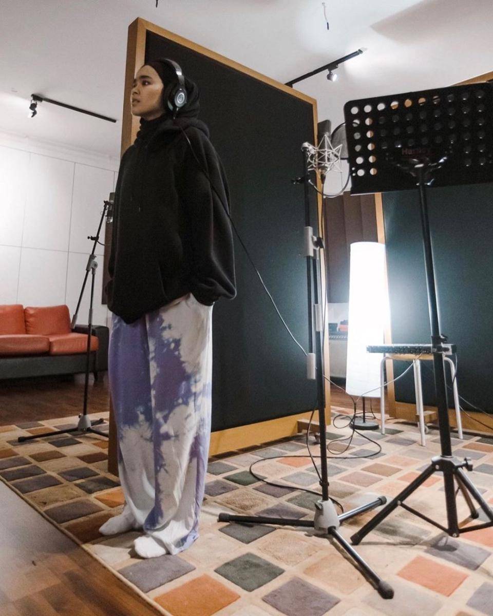 instagram.com/siviazizah
