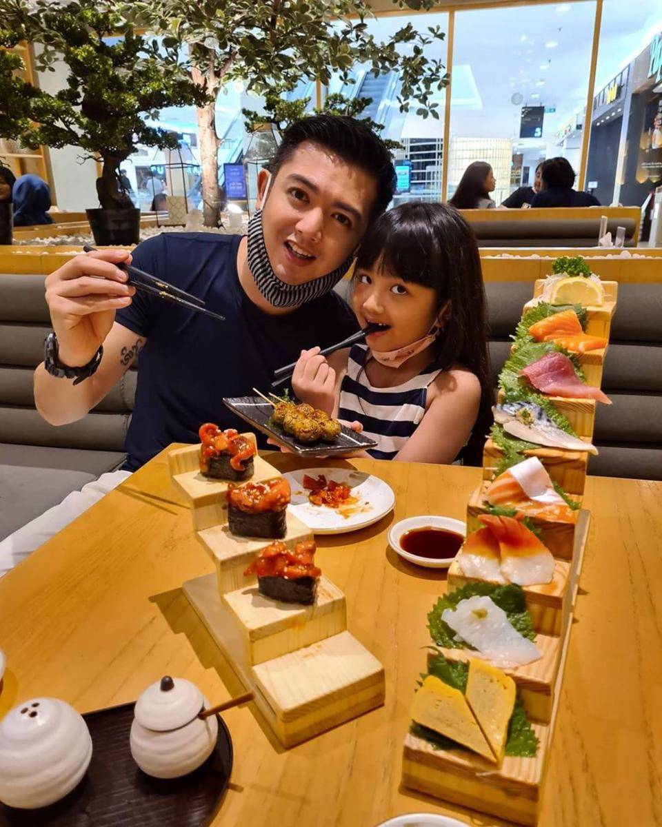 Instagram.com/nickytirta