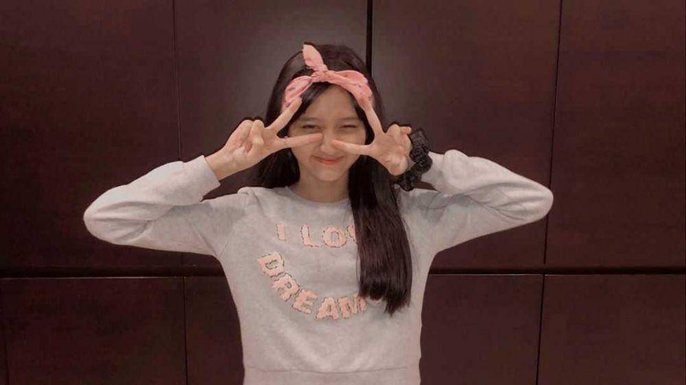 Instagram/jkt48.caithlyn