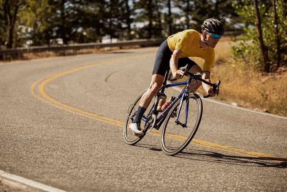 Galau Pilih Road Bike? Simak Dulu 6 Tips Berikut