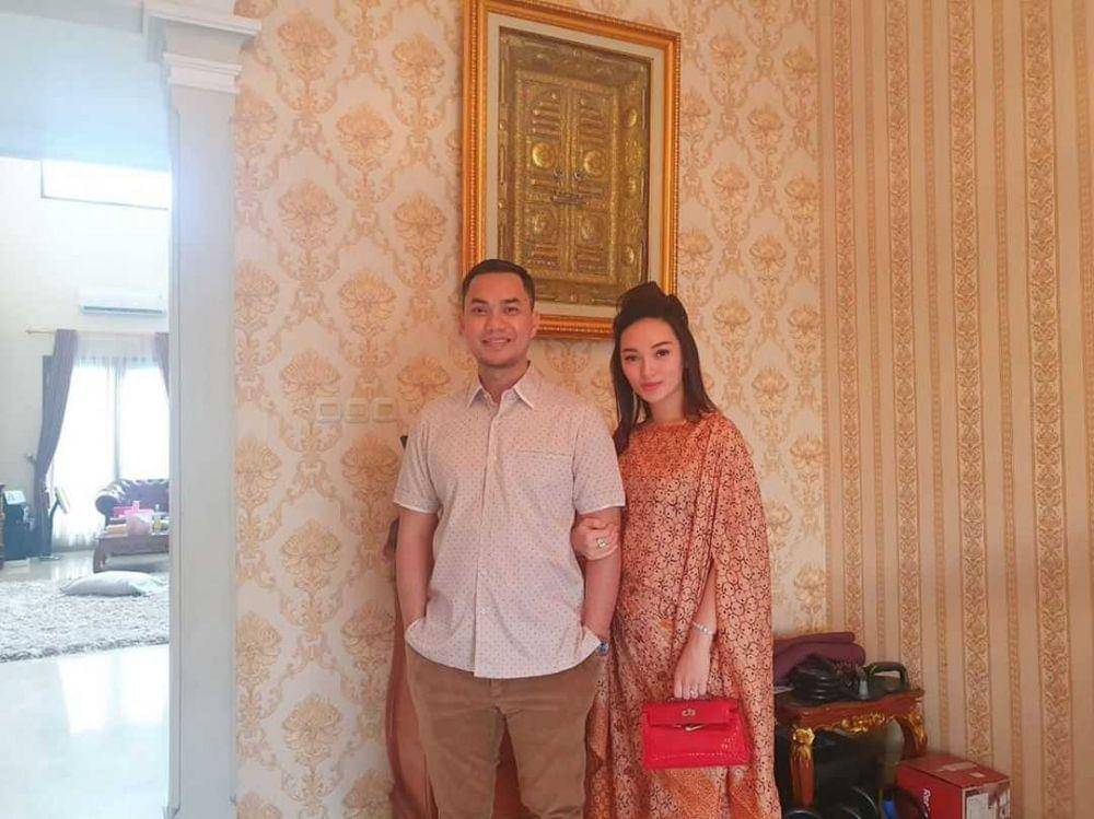 instagram.com/zaskia_gotik