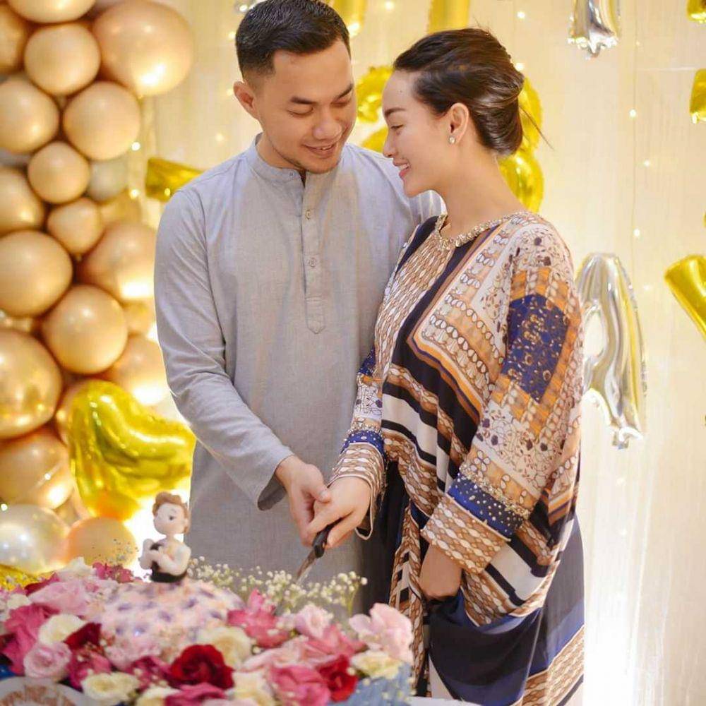 instagram.com/zaskia_gotik