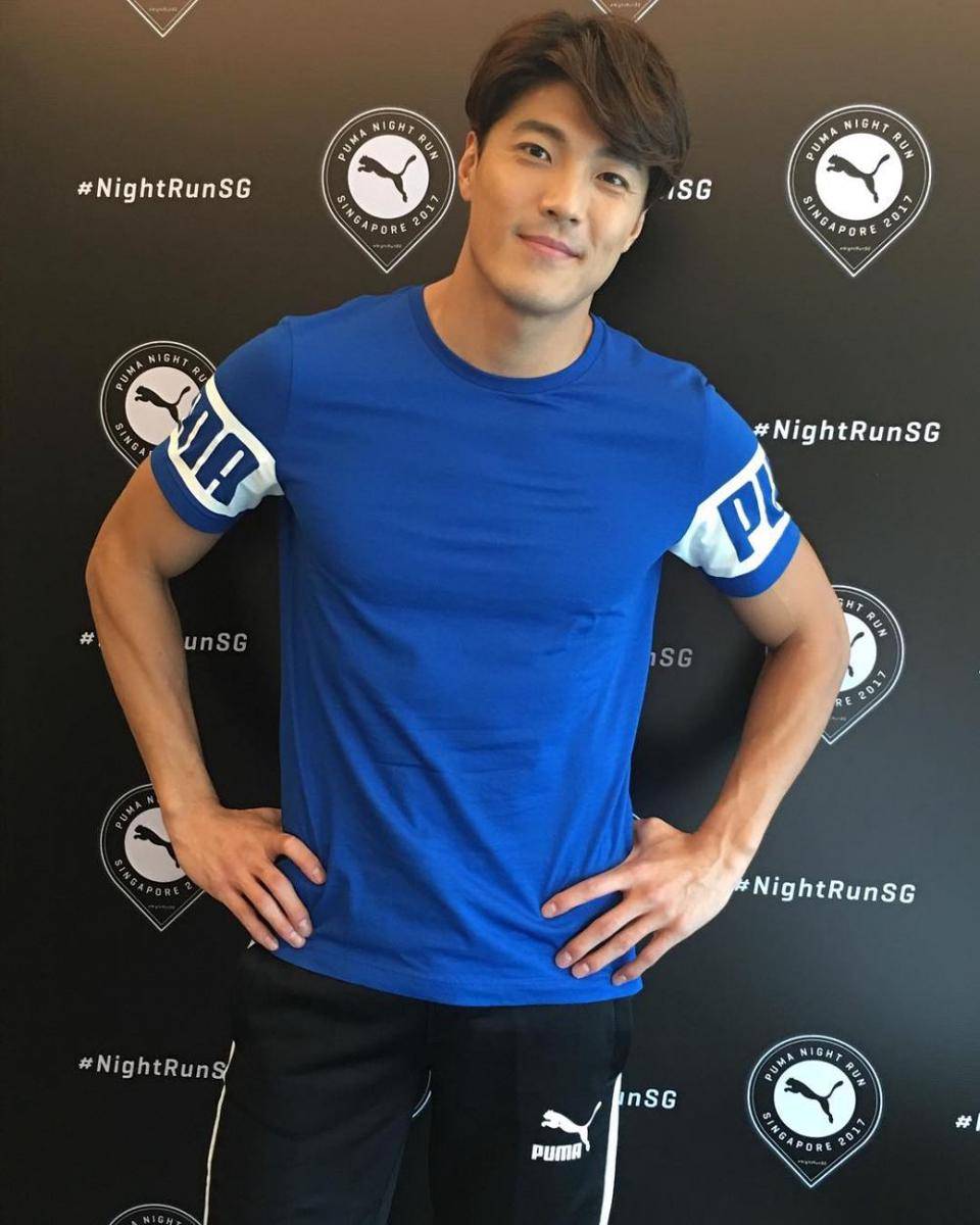 instagram.com/uweeklysg