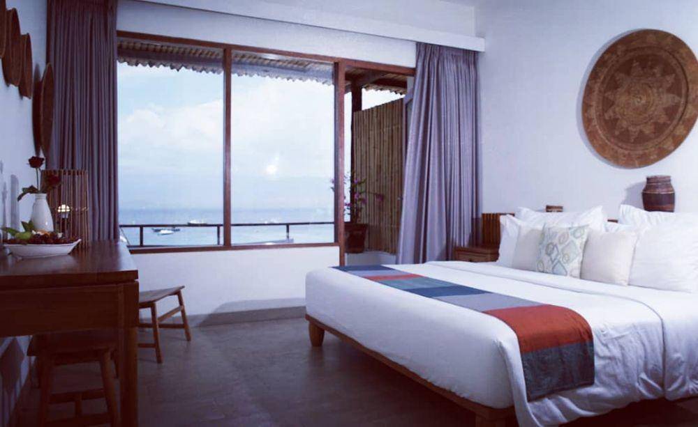 instagram.com/gillisandsbeachclub