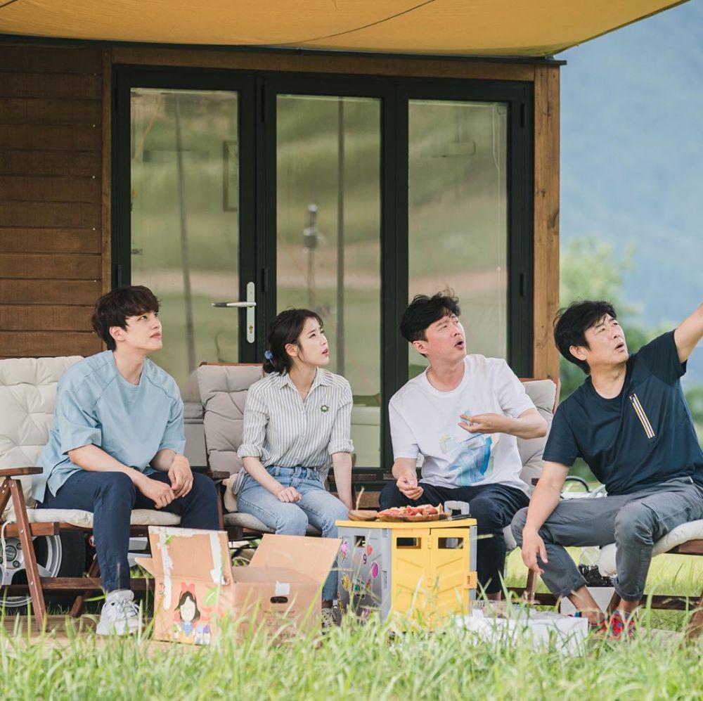 10 Potret Akrab Anggota 'House on Wheels' yang Keliling Korea, Seru!