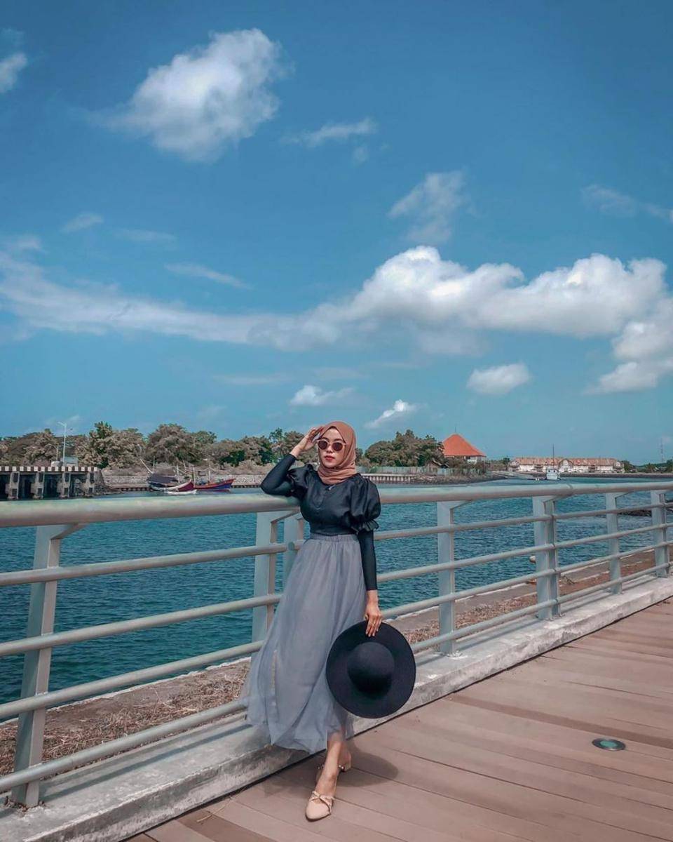 instagram.com/afifa_imani