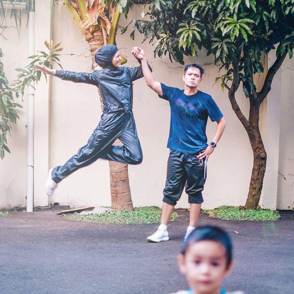 instagram.com/ichasoebandono