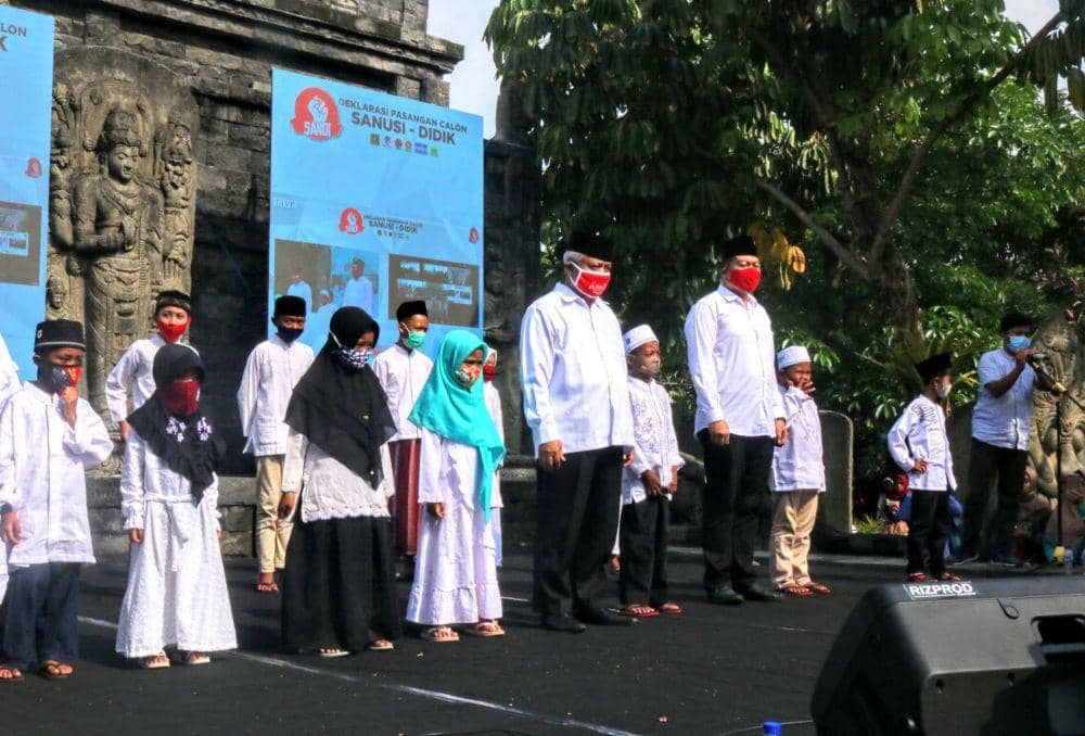 Pasangan Sanusi-Didik didukung enam parpol untuk Pilkada kali ini. IDN Times/ Alfi Ramadana