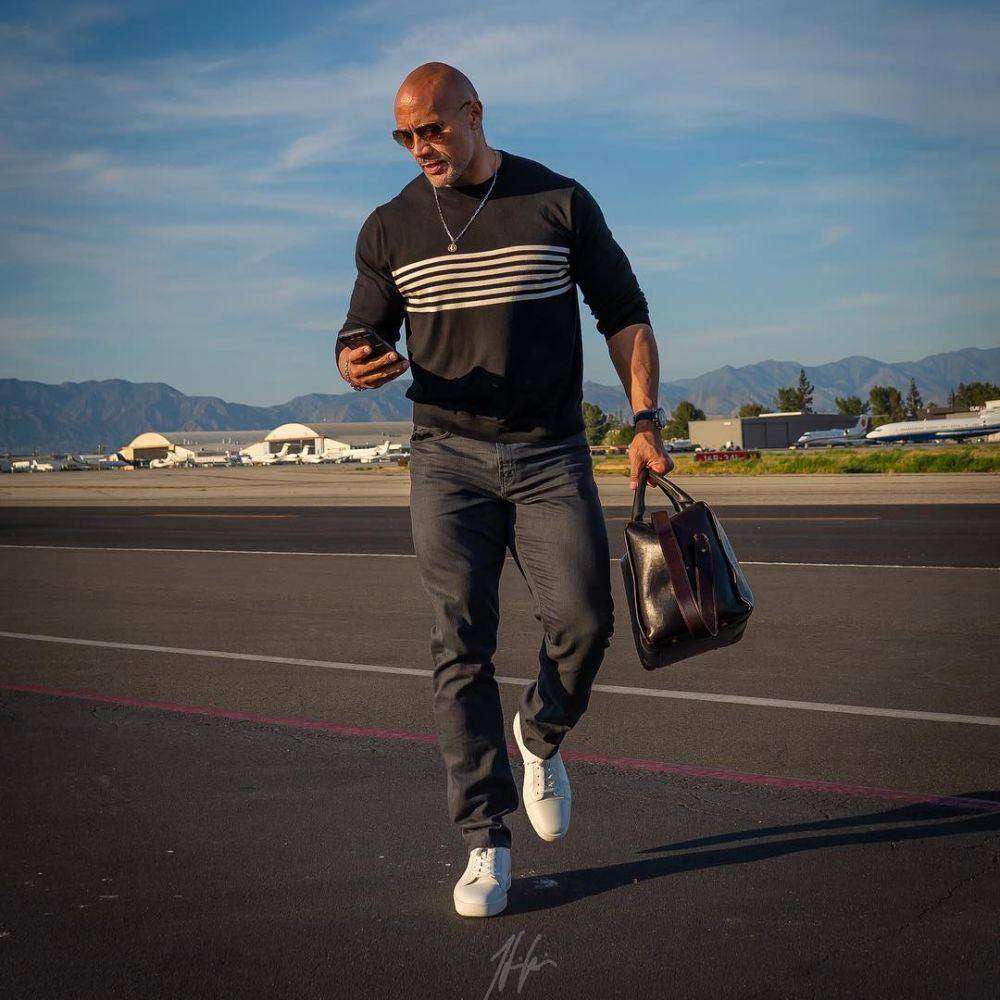 instagram.com/therock