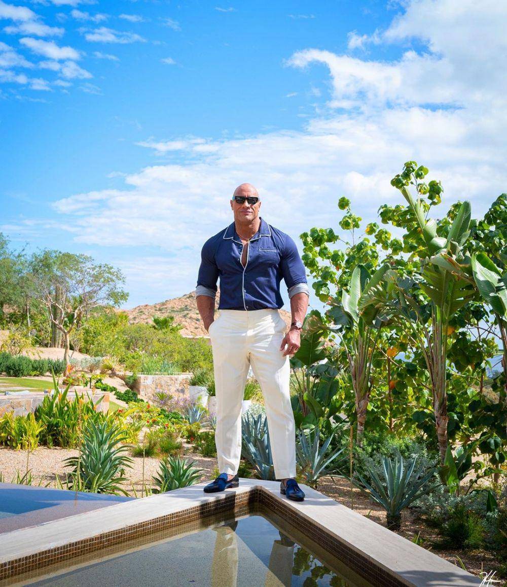 instagram.com/therock